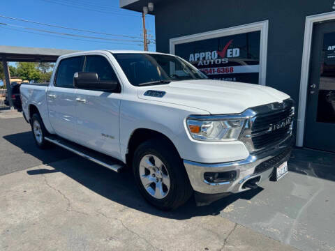 2020 Ram 1500 Big Horn 4WD photo