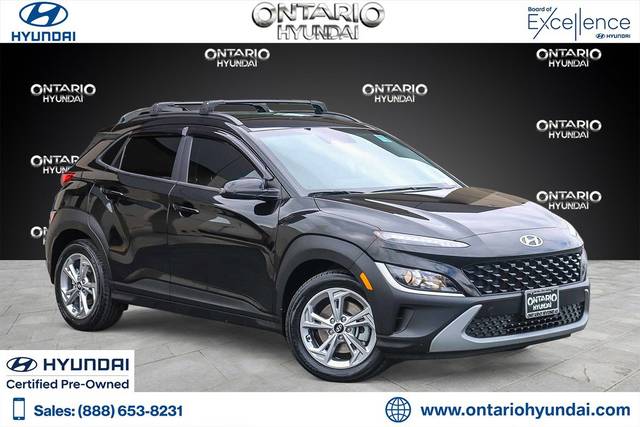 2022 Hyundai Kona SEL AWD photo