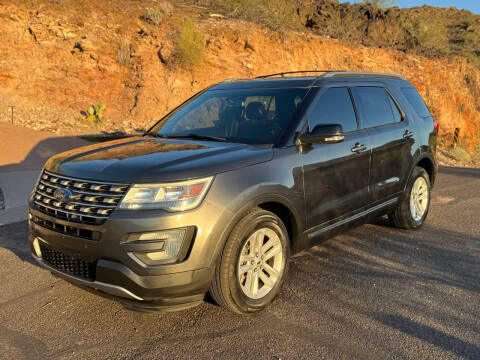 2017 Ford Explorer XLT FWD photo