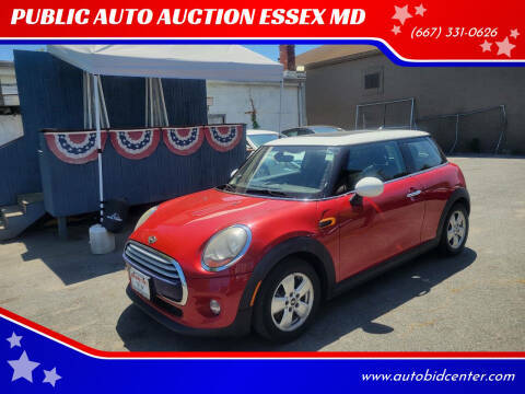 2015 MINI Hardtop 2 Door FWD photo