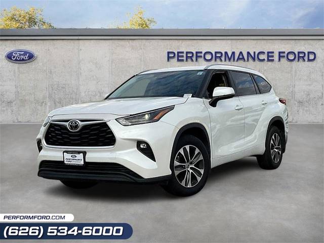 2023 Toyota Highlander L AWD photo