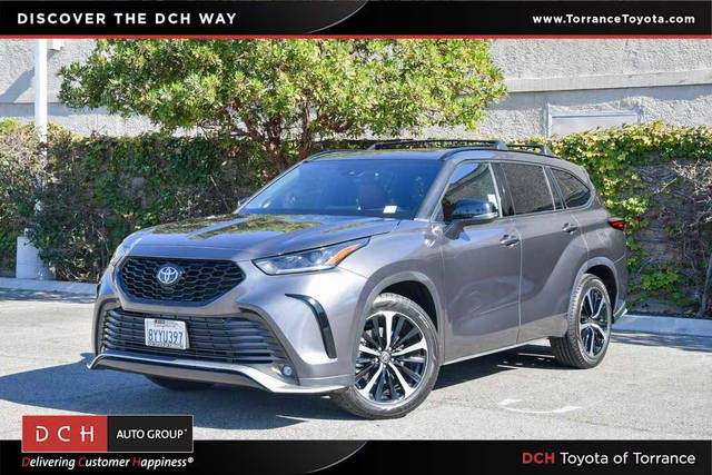 2022 Toyota Highlander XSE AWD photo