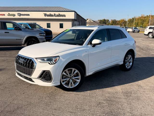 2023 Audi Q3 S line Premium AWD photo