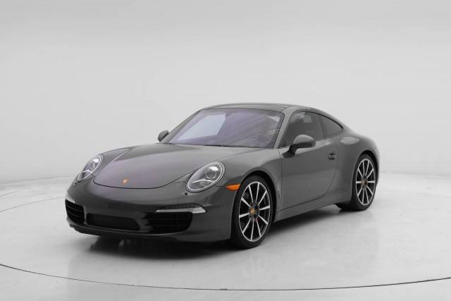 2015 Porsche 911 Carrera S RWD photo