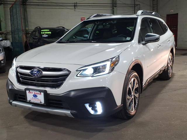 2022 Subaru Outback Touring XT AWD photo