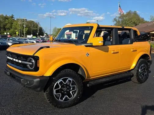 2022 Ford Bronco 4 Door Outer Banks 4WD photo