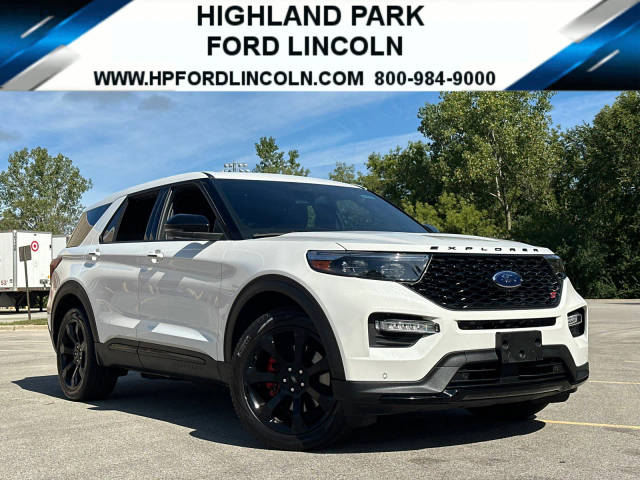 2022 Ford Explorer ST 4WD photo
