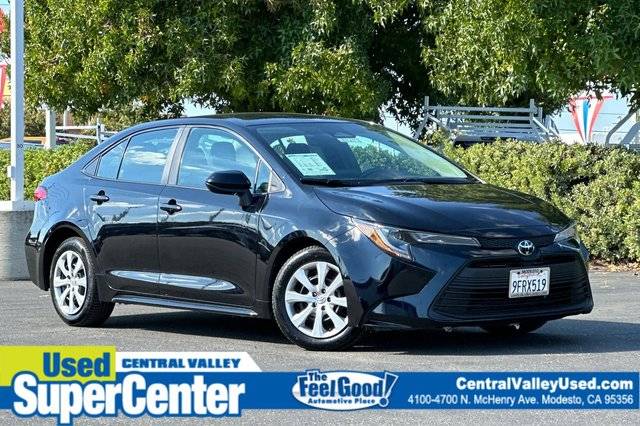 2023 Toyota Corolla LE FWD photo
