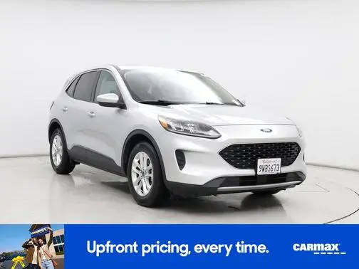 2020 Ford Escape SE FWD photo