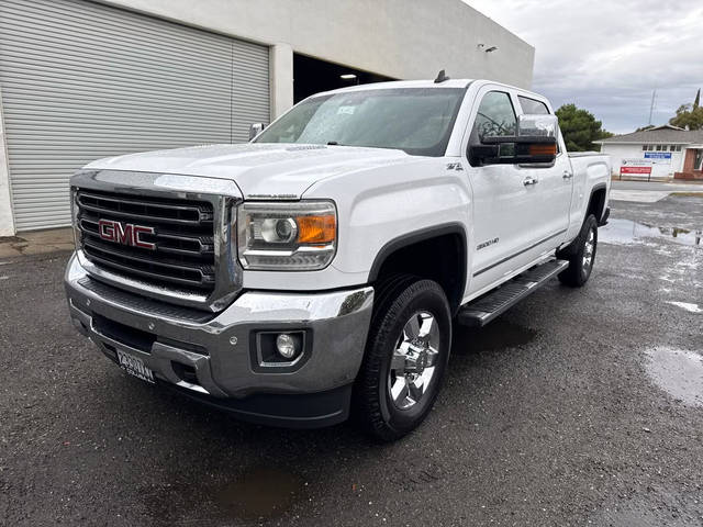 2016 GMC Sierra 3500HD SLT 4WD photo