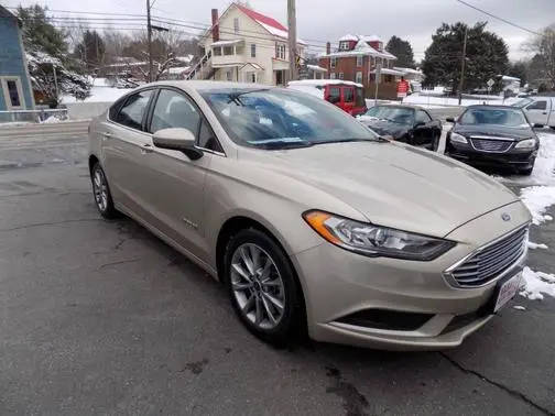 2017 Ford Fusion Hybrid SE FWD photo
