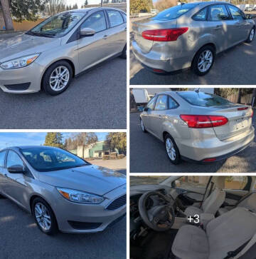 2015 Ford Focus SE FWD photo