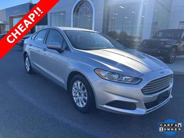 2016 Ford Fusion S FWD photo