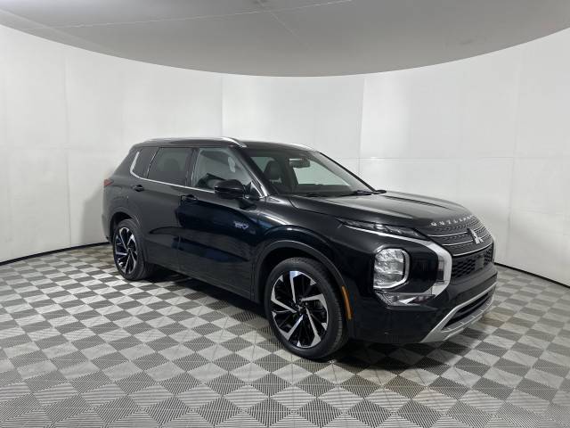 2023 Mitsubishi Outlander 40th Anniversary AWD photo