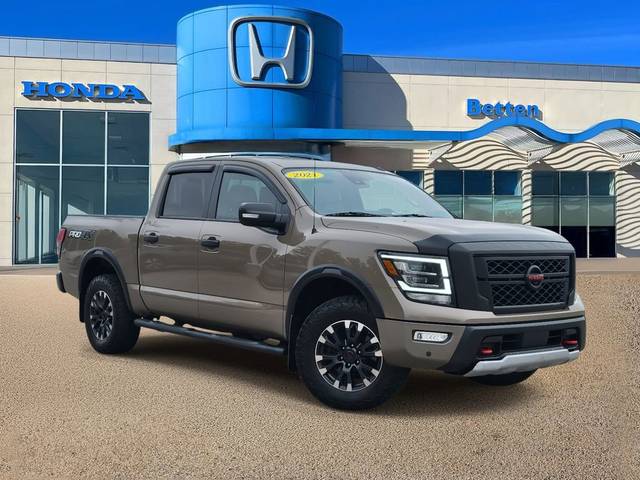2021 Nissan Titan PRO-4X 4WD photo