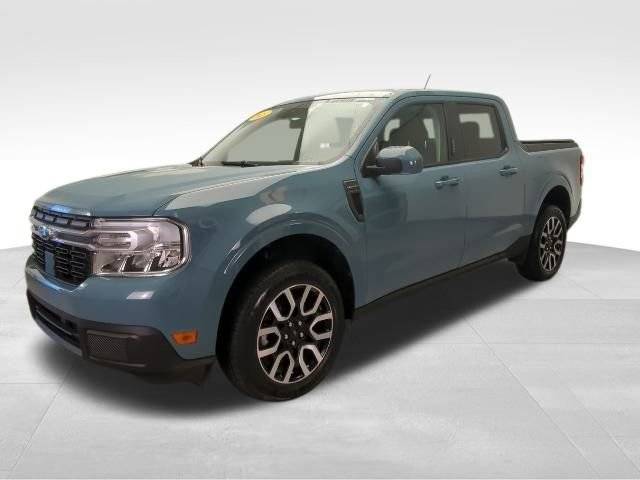 2023 Ford Maverick LARIAT FWD photo