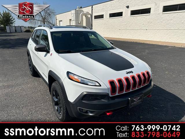 2016 Jeep Cherokee Trailhawk 4WD photo