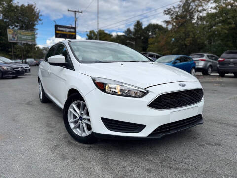 2018 Ford Focus SE FWD photo