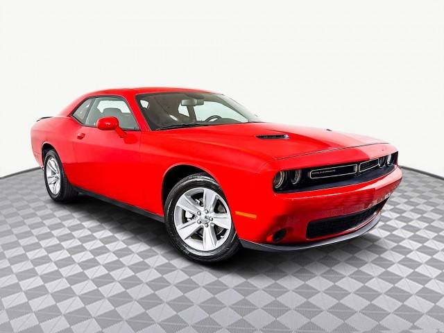 2023 Dodge Challenger SXT RWD photo