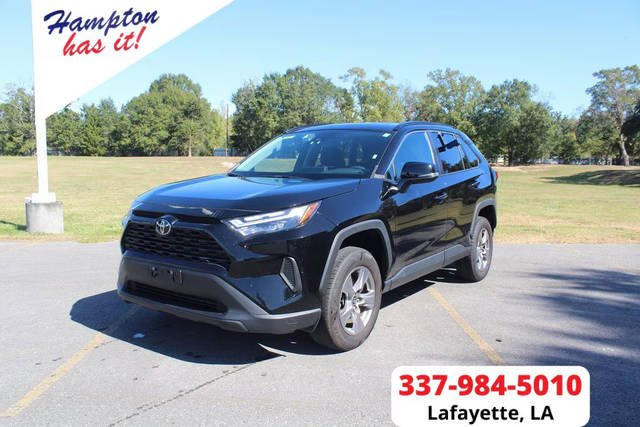 2023 Toyota RAV4 XLE AWD photo