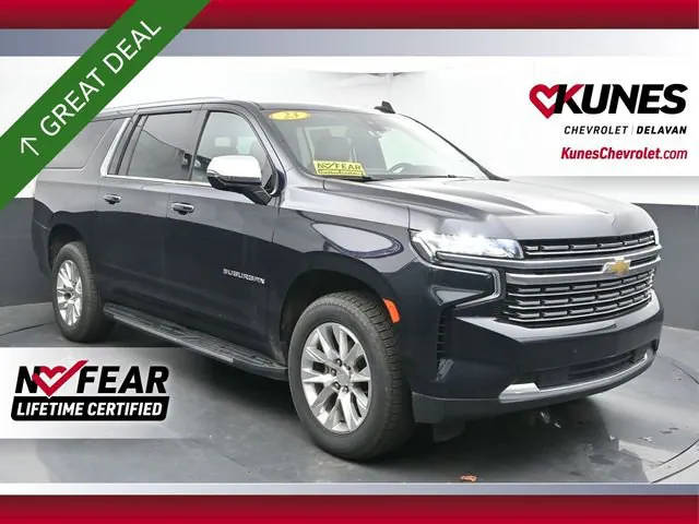 2023 Chevrolet Suburban Premier 4WD photo