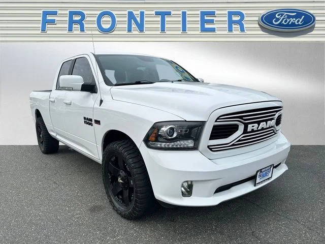 2018 Ram 1500 Sport 4WD photo