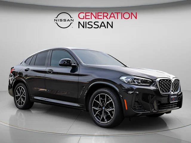 2023 BMW X4 xDrive30i AWD photo