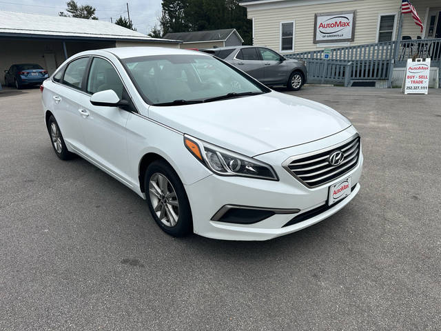 2017 Hyundai Sonata 2.4L FWD photo