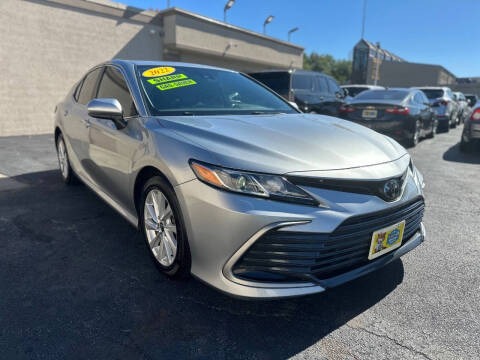 2022 Toyota Camry LE FWD photo