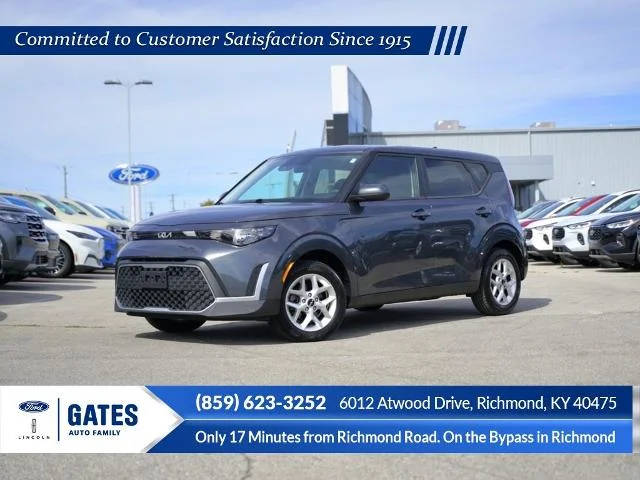 2023 Kia Soul LX FWD photo