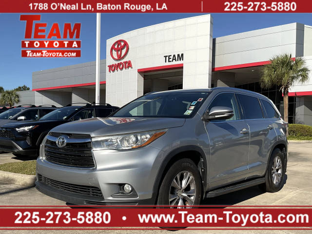 2015 Toyota Highlander XLE FWD photo