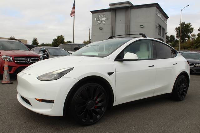 2022 Tesla Model Y Performance AWD photo
