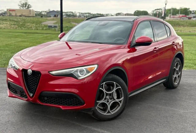 2022 Alfa Romeo Stelvio Sprint AWD photo