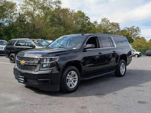 2018 Chevrolet Suburban LS 4WD photo