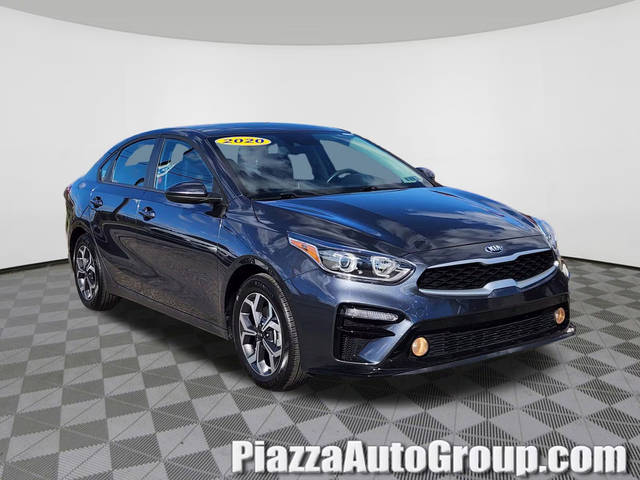 2020 Kia Forte LXS FWD photo