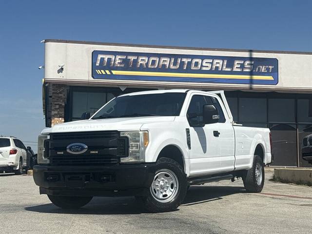 2017 Ford F-250 Super Duty Lariat RWD photo