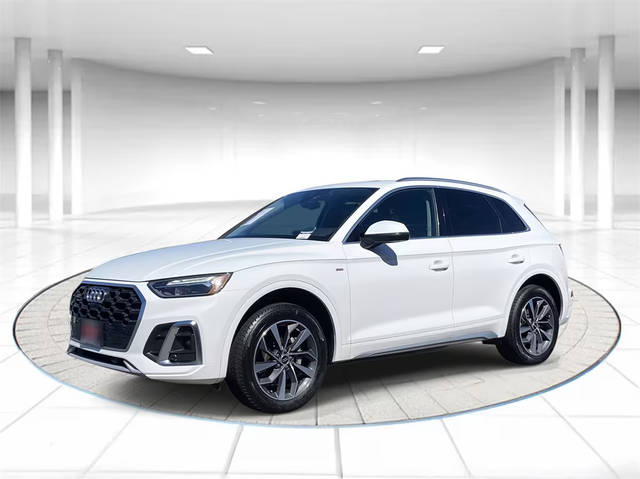 2022 Audi Q5 S line Premium Plus AWD photo