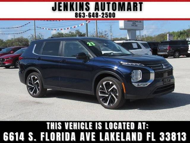 2023 Mitsubishi Outlander SE AWD photo