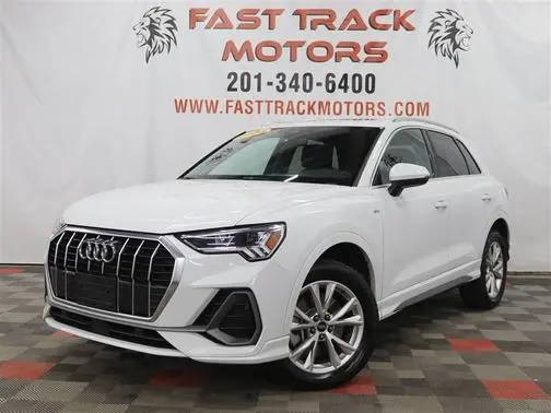 2023 Audi Q3 S line Premium AWD photo