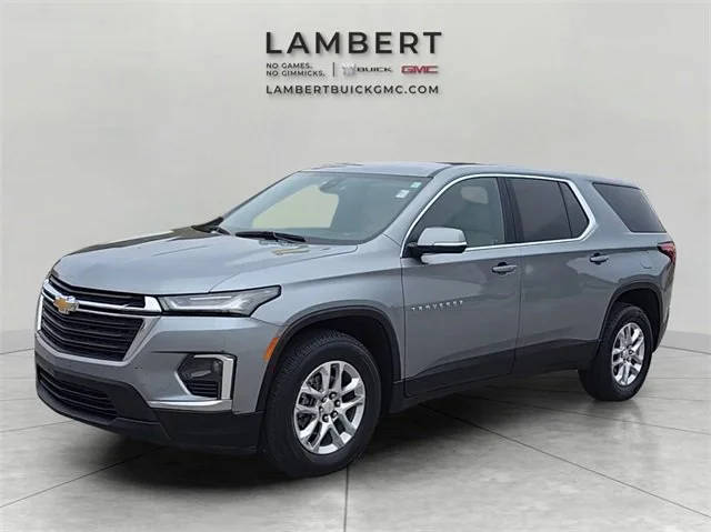 2023 Chevrolet Traverse LS FWD photo