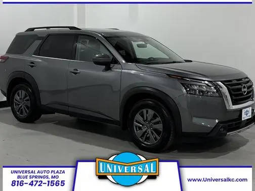 2023 Nissan Pathfinder SV 4WD photo