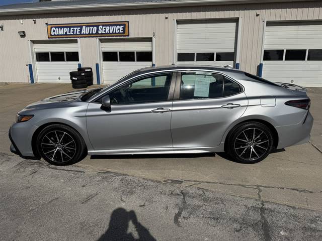 2023 Toyota Camry SE FWD photo