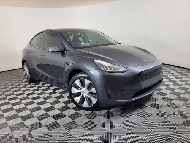 2021 Tesla Model Y Long Range AWD photo