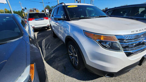 2015 Ford Explorer XLT 4WD photo