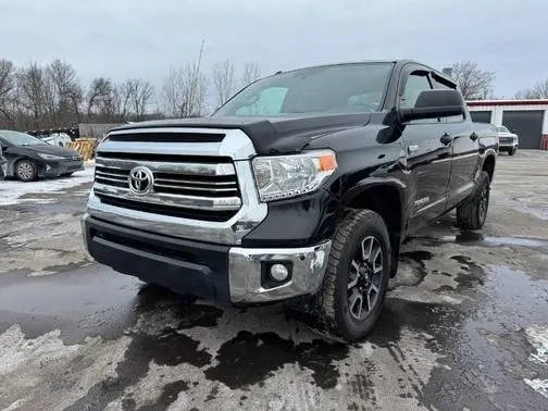 2016 Toyota Tundra SR5 4WD photo