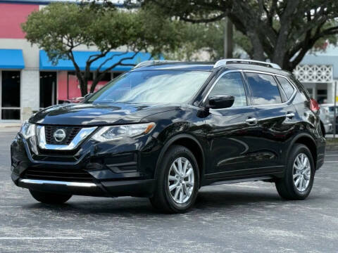 2019 Nissan Rogue SV FWD photo