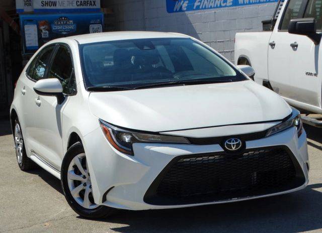 2020 Toyota Corolla LE FWD photo