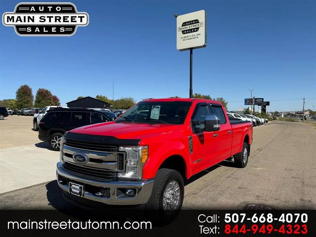 2017 Ford F-250 Super Duty XLT 4WD photo