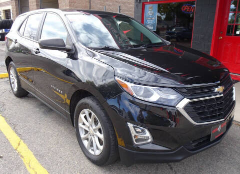 2020 Chevrolet Equinox LS FWD photo