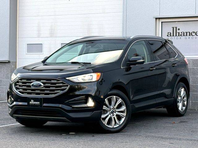 2019 Ford Edge Titanium AWD photo